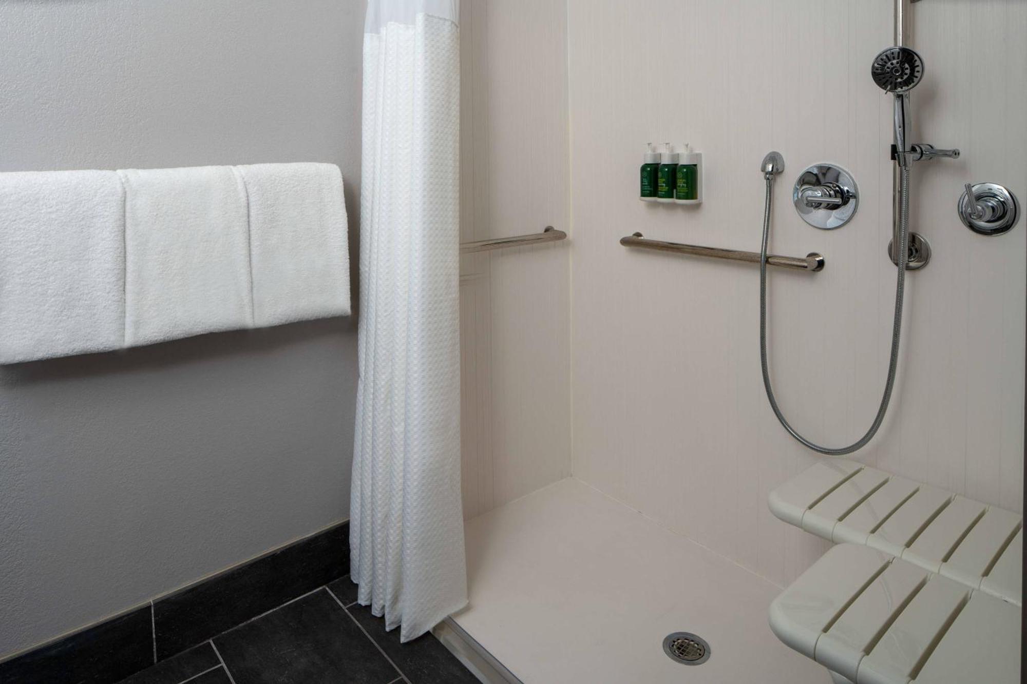 Courtyard By Marriott Covington / Mandeville Extérieur photo